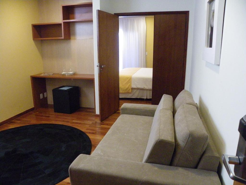 Ramada By Wyndham Furnaspark ฟอร์มิกา ห้อง รูปภาพ